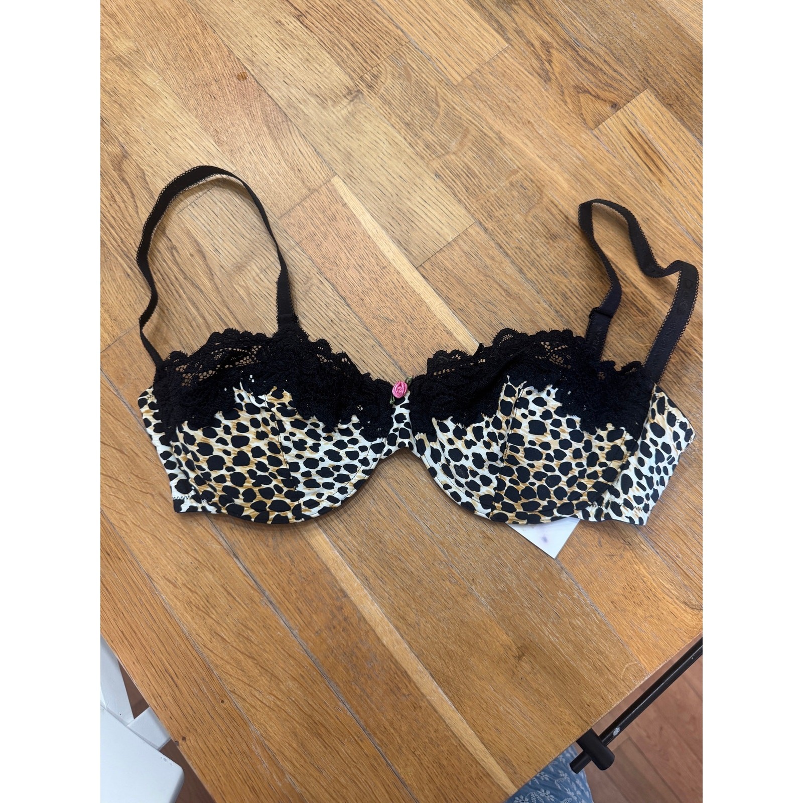 NWT VTG Dolce & Gabbana Bra 36C Y2K Cheetah Animal Print Black D&G Lace