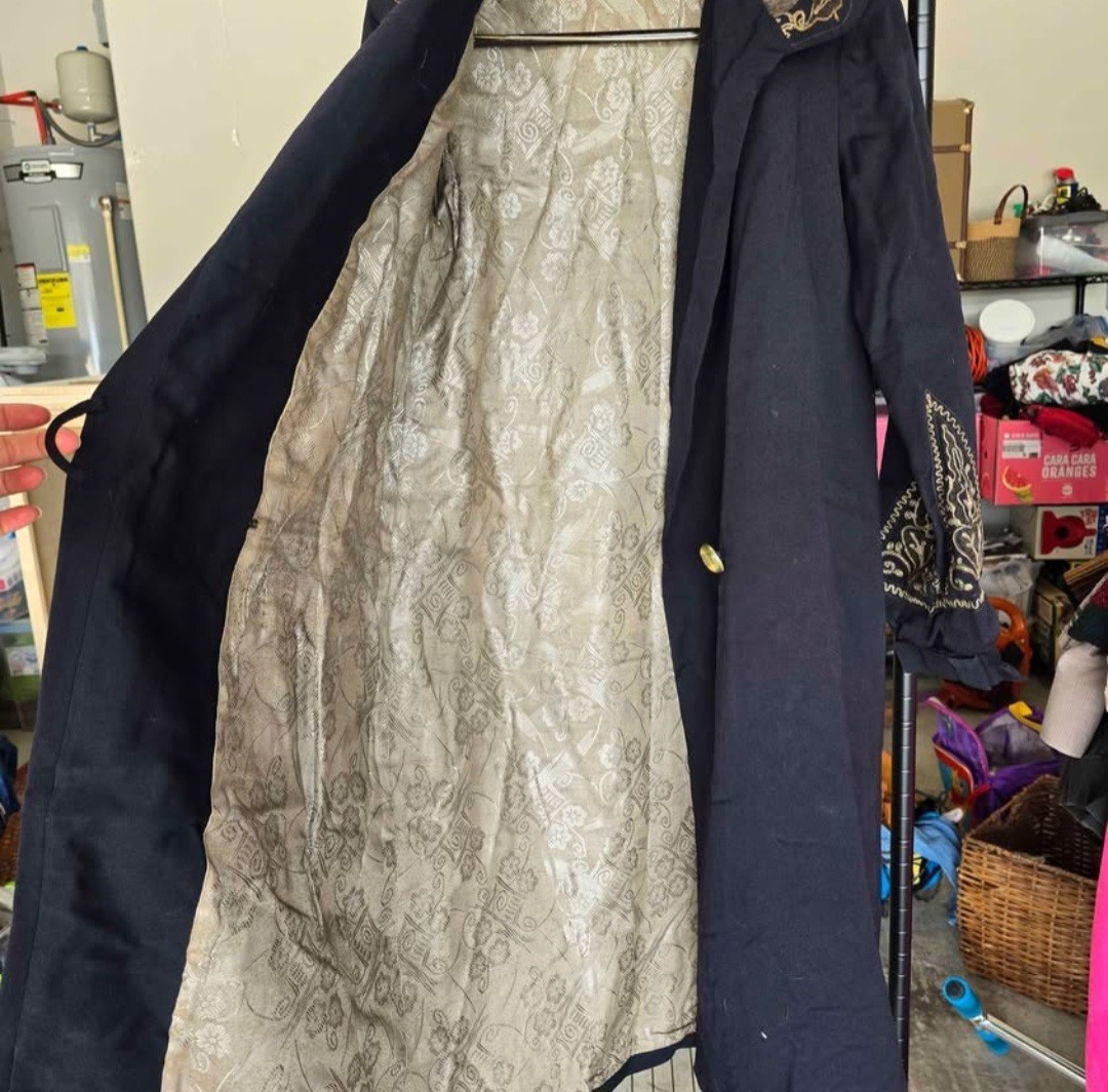 Antique Opera Evening Coat Embroidery Real Fur Detail