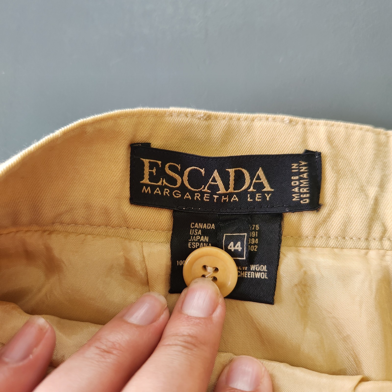 VTG 80s 90s Escada Women Wool Pleated Trouser Pant Sz 44 Camel Quiet Luxury
