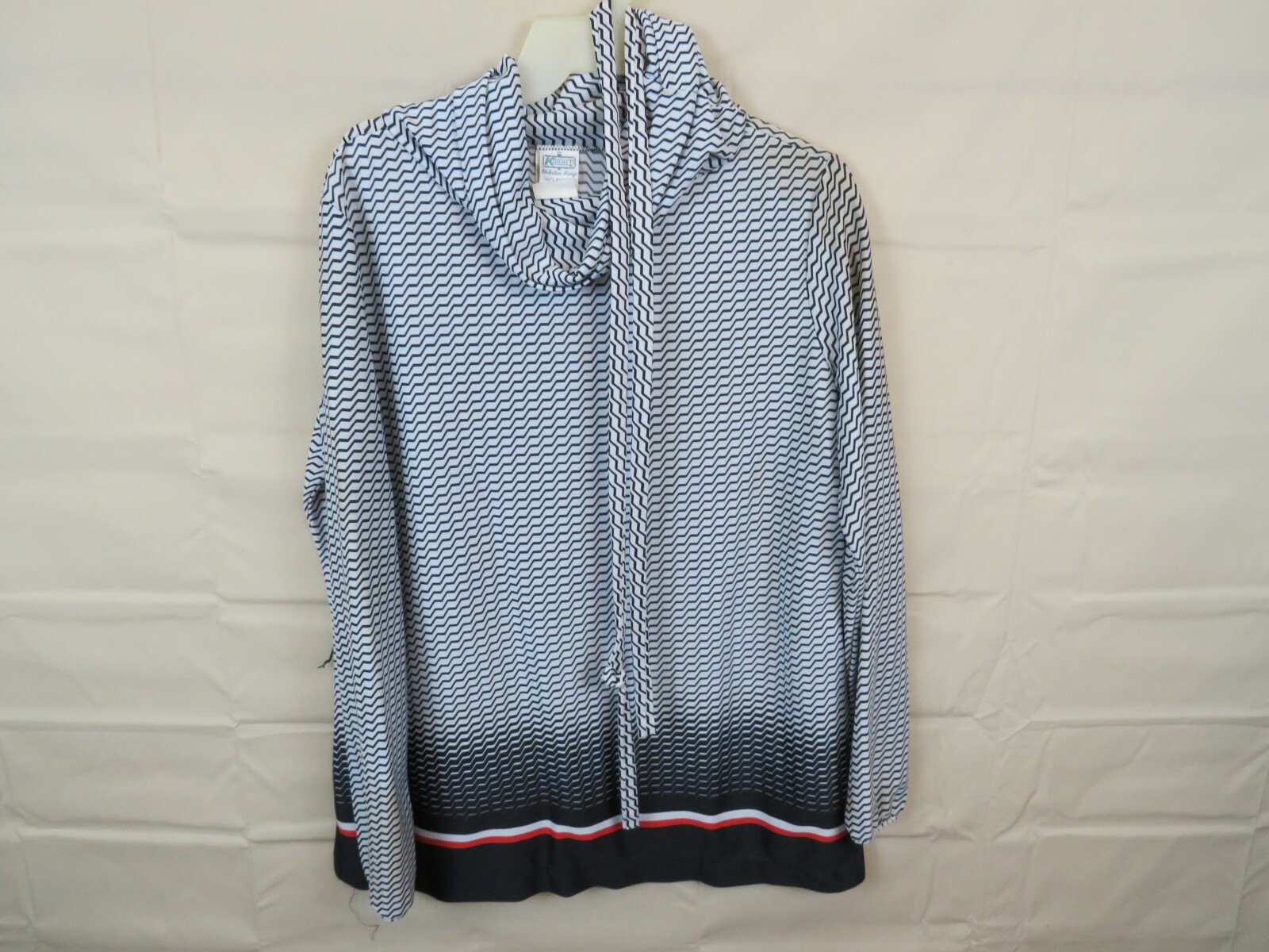 Vintage 1960-70s polyester top shirt Grey white 17/18 Stain Destroyed