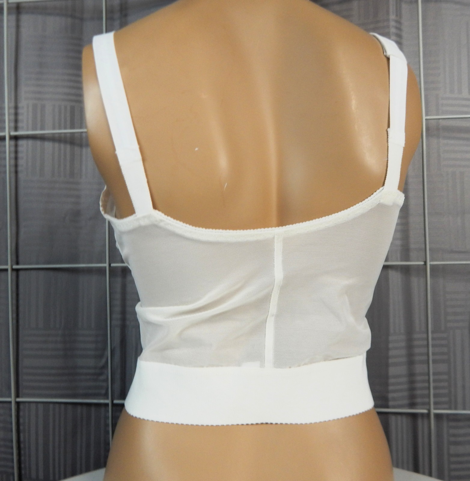 KDT FASHIONS, INC. Fully Front Close Longline Posture Wireless White 40B Bra