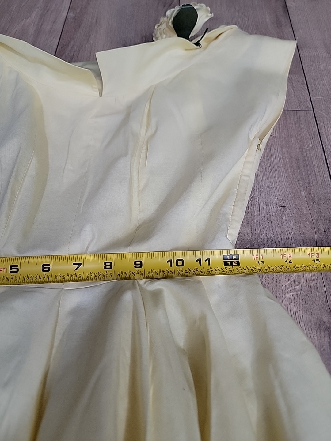 Vintage&rsquo;50s Mid Century Yellow Cotton Dress Fit Flare Full Skirt Garden Party