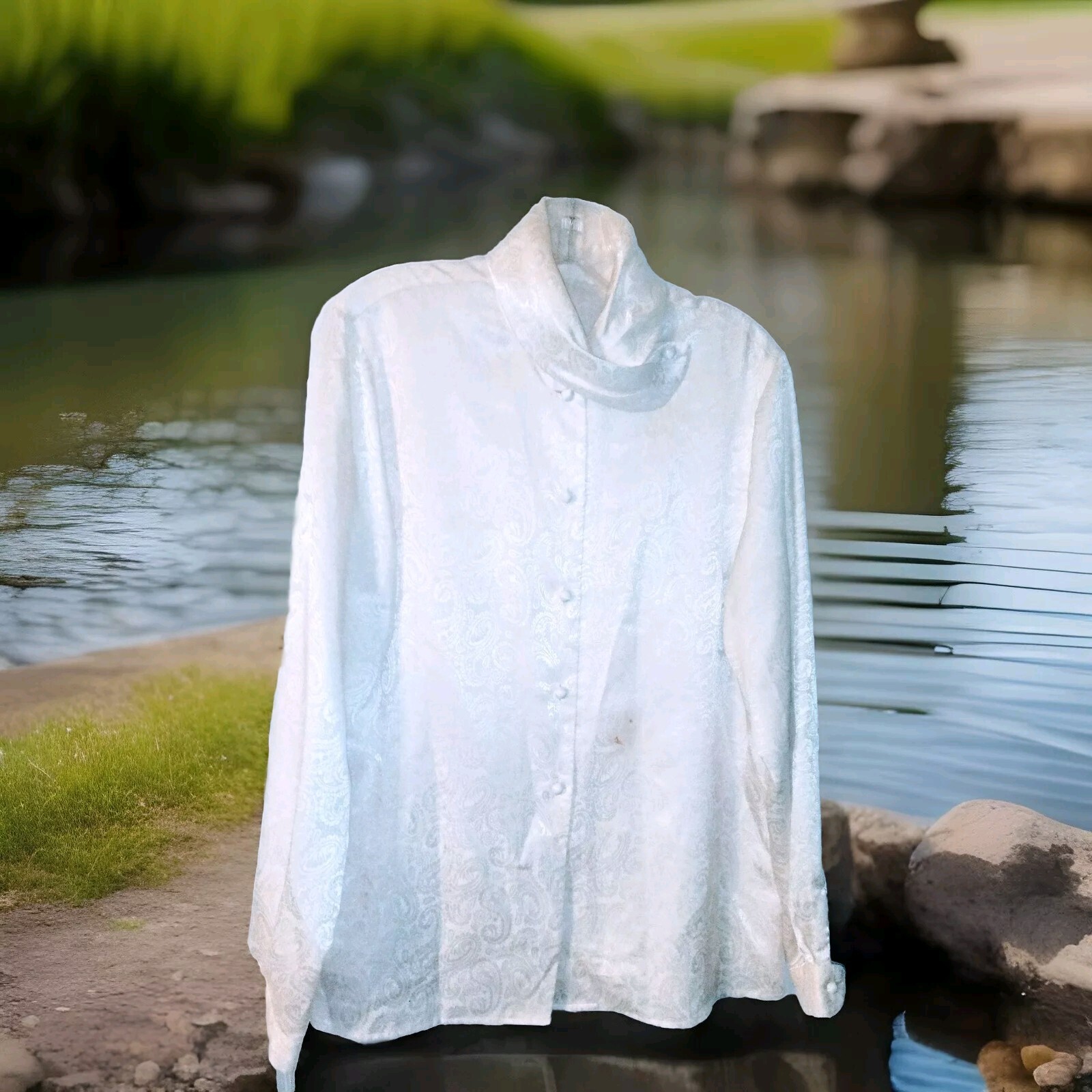 White Satin-like Blouse Vintage 1980s Size Medium