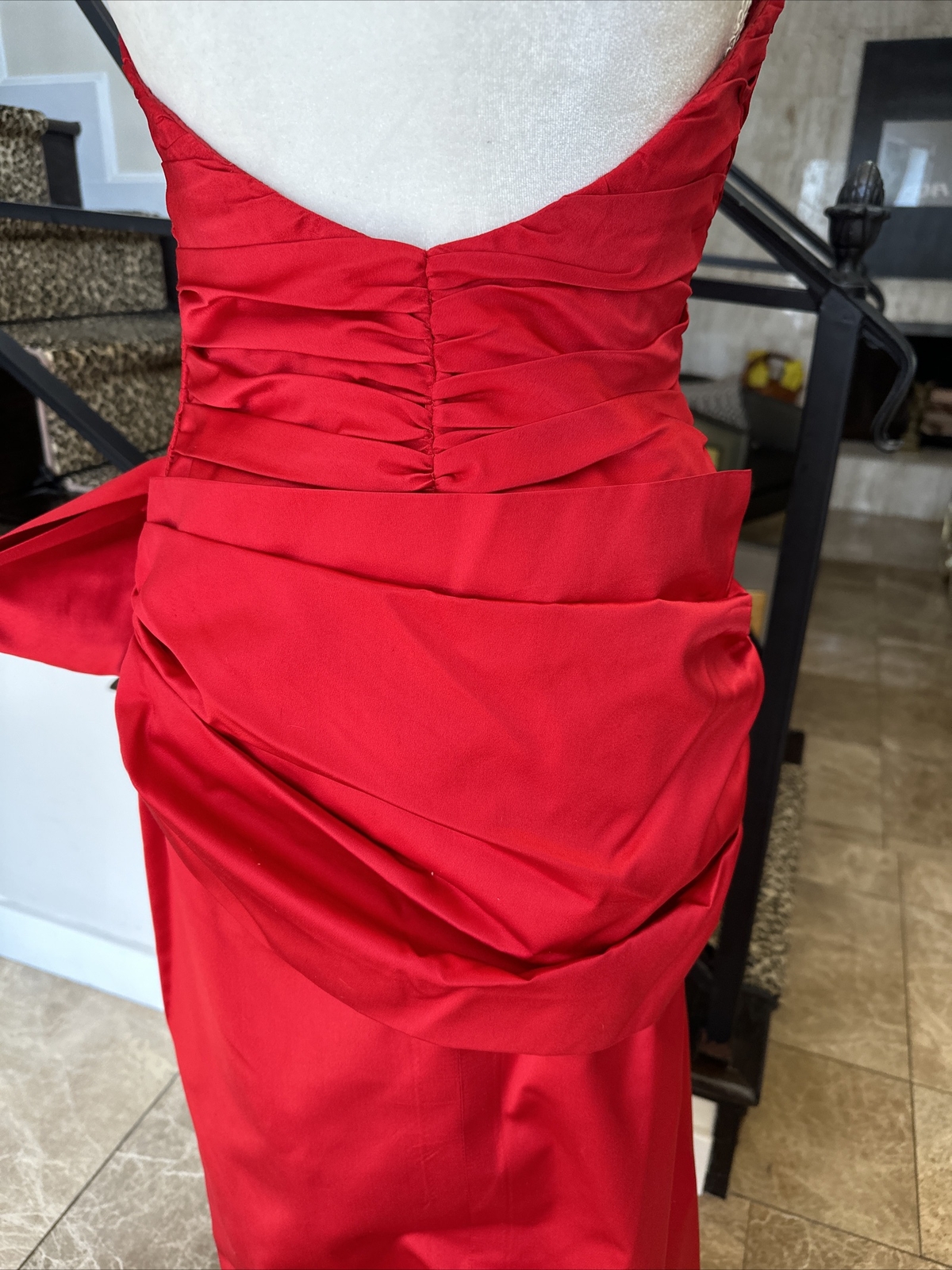 Vicky Tiel Rare Iconic 80s Red Silk Satin Boned Ruched Bustier Column Gown 4