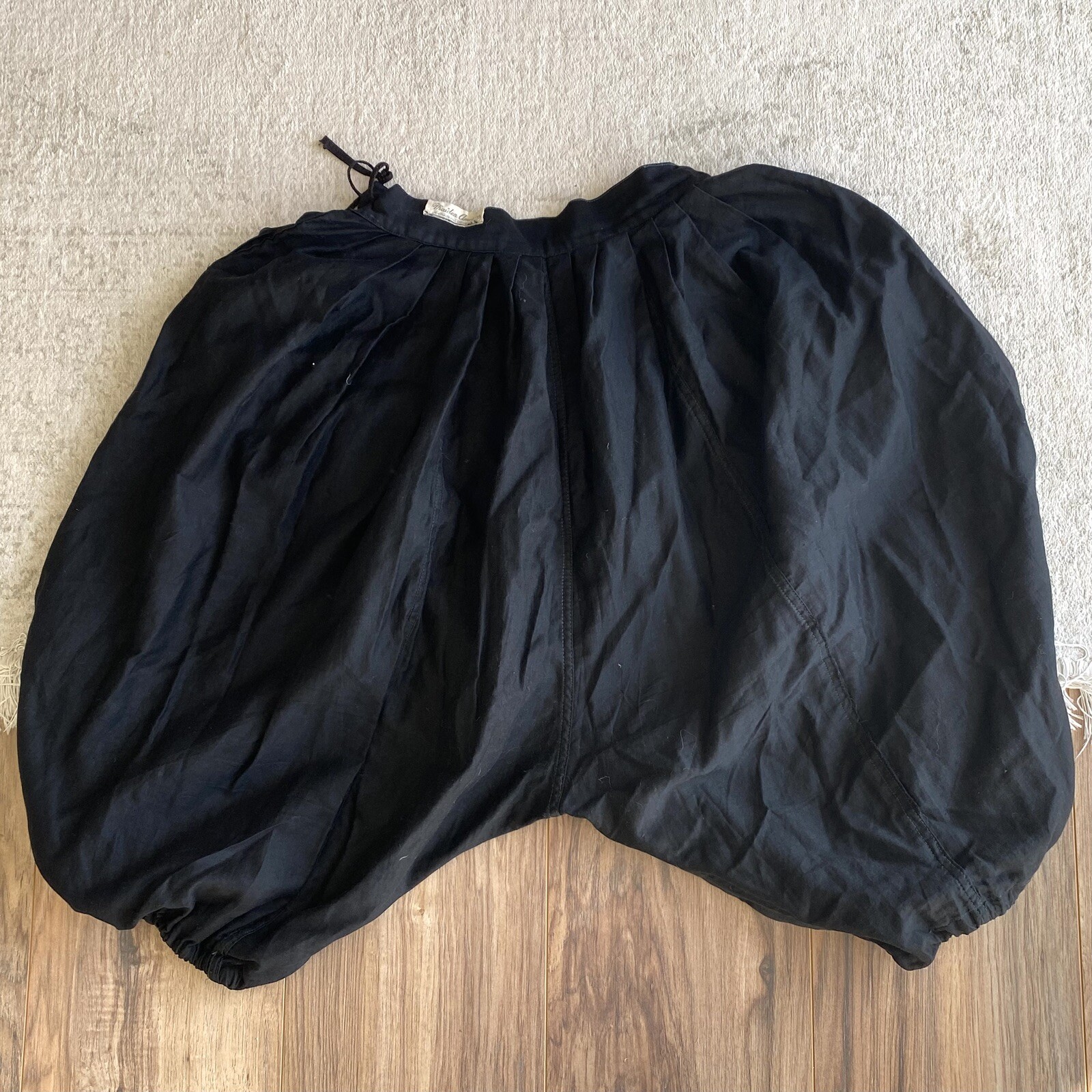 RARE VTG Women&rsquo;s 1930s 30s Maiden America Black Bloomers Divided Skirt 23&Prime;
