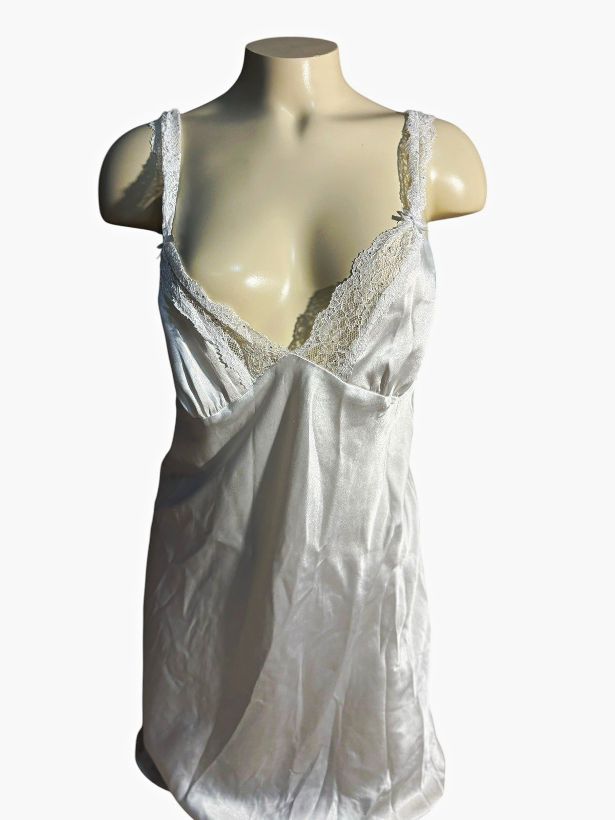 Victoria&rsquo;s Secret Ivory Satin Slip Lace Trim, Size M Regular