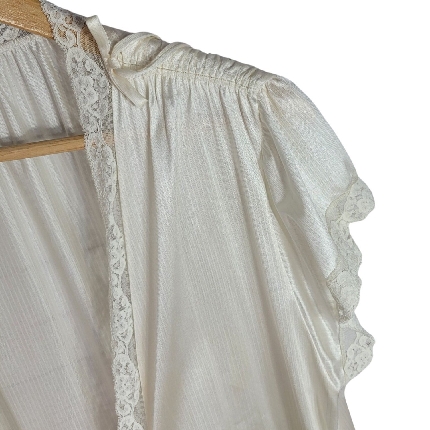 Miss Elaine Long Robe Peignoir Cream Large Lace Stripe ILGWU Nylon USA VTG READ
