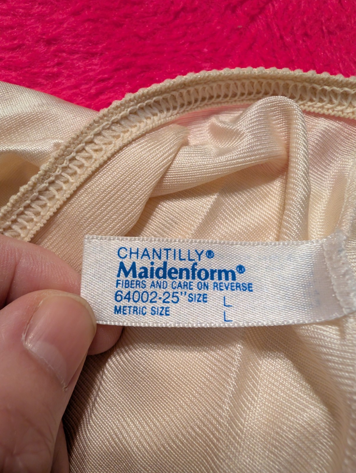 Vintage Maidenform Half Slip Chantilly Lace Trim Nude Skirt Size L ILGWU USA 80s
