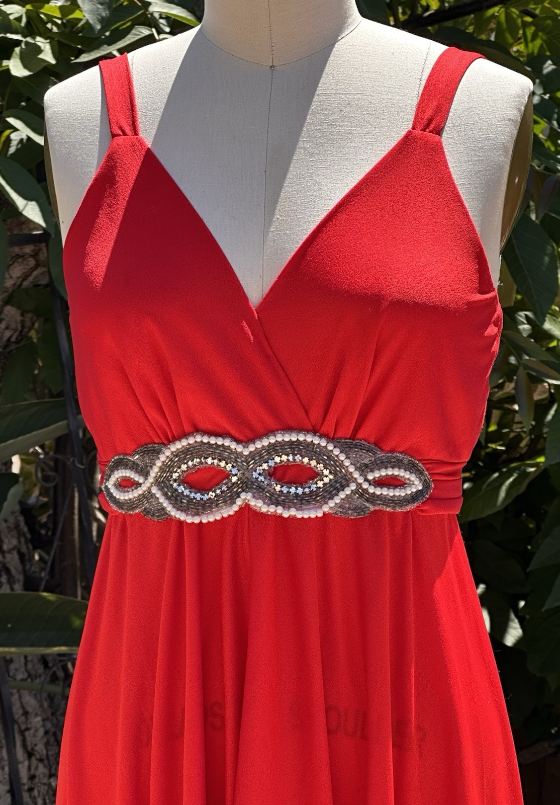 Vntg Lilli Diamond Red Evening Gown Long Cocktail Dress Beaded Waist V‑Neck 12