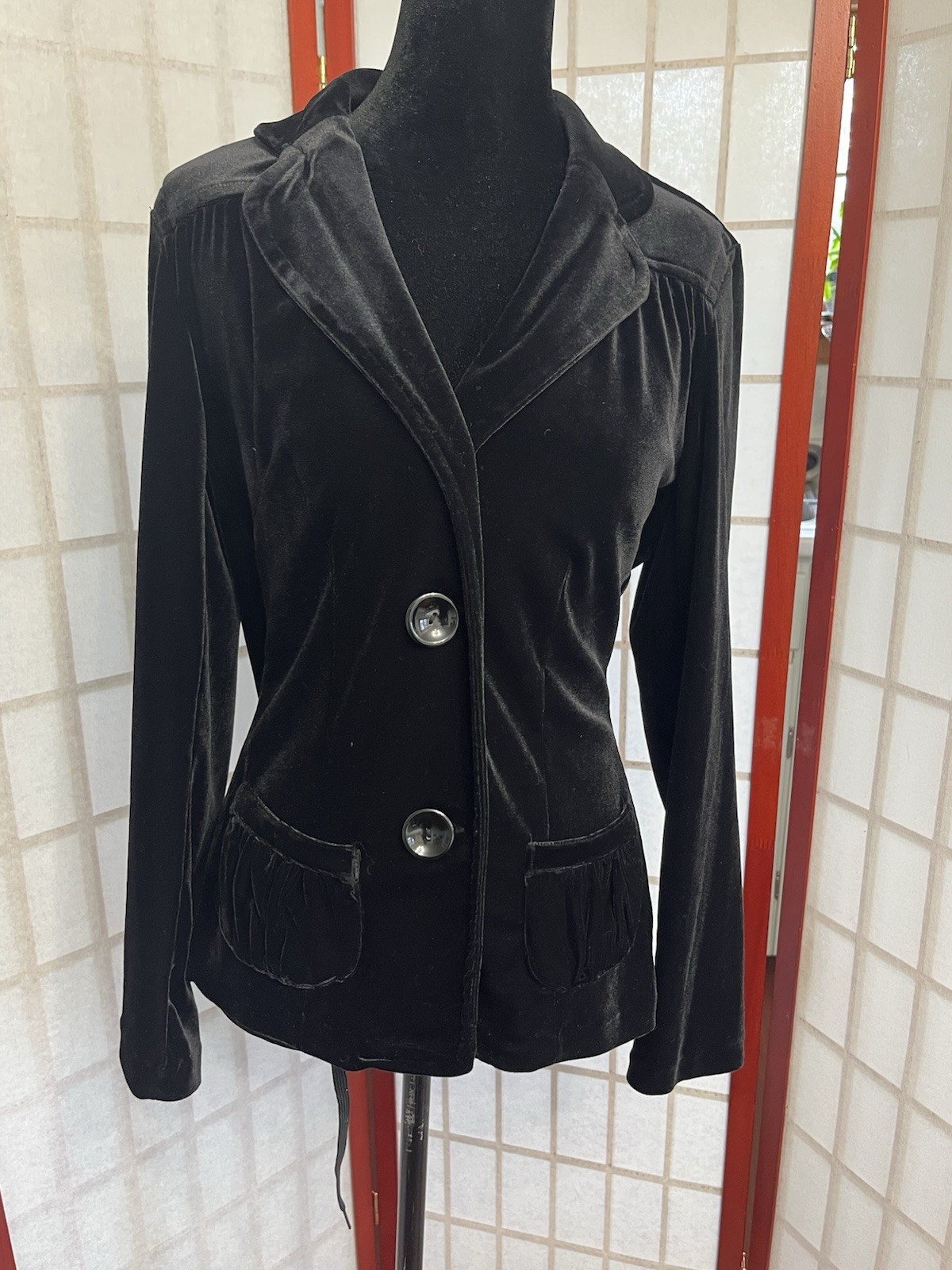 Vintage y2k goth vamp Black velvet blazer with buttons and chore pockets. L
