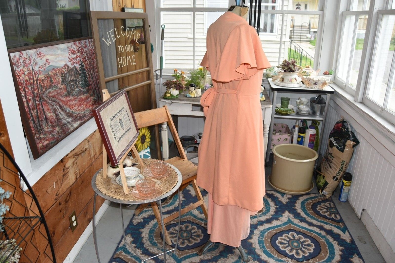 70s Spaghetti Strap Gown with Matching Wrap Roaman&rsquo;s Formal Peach – Size XS