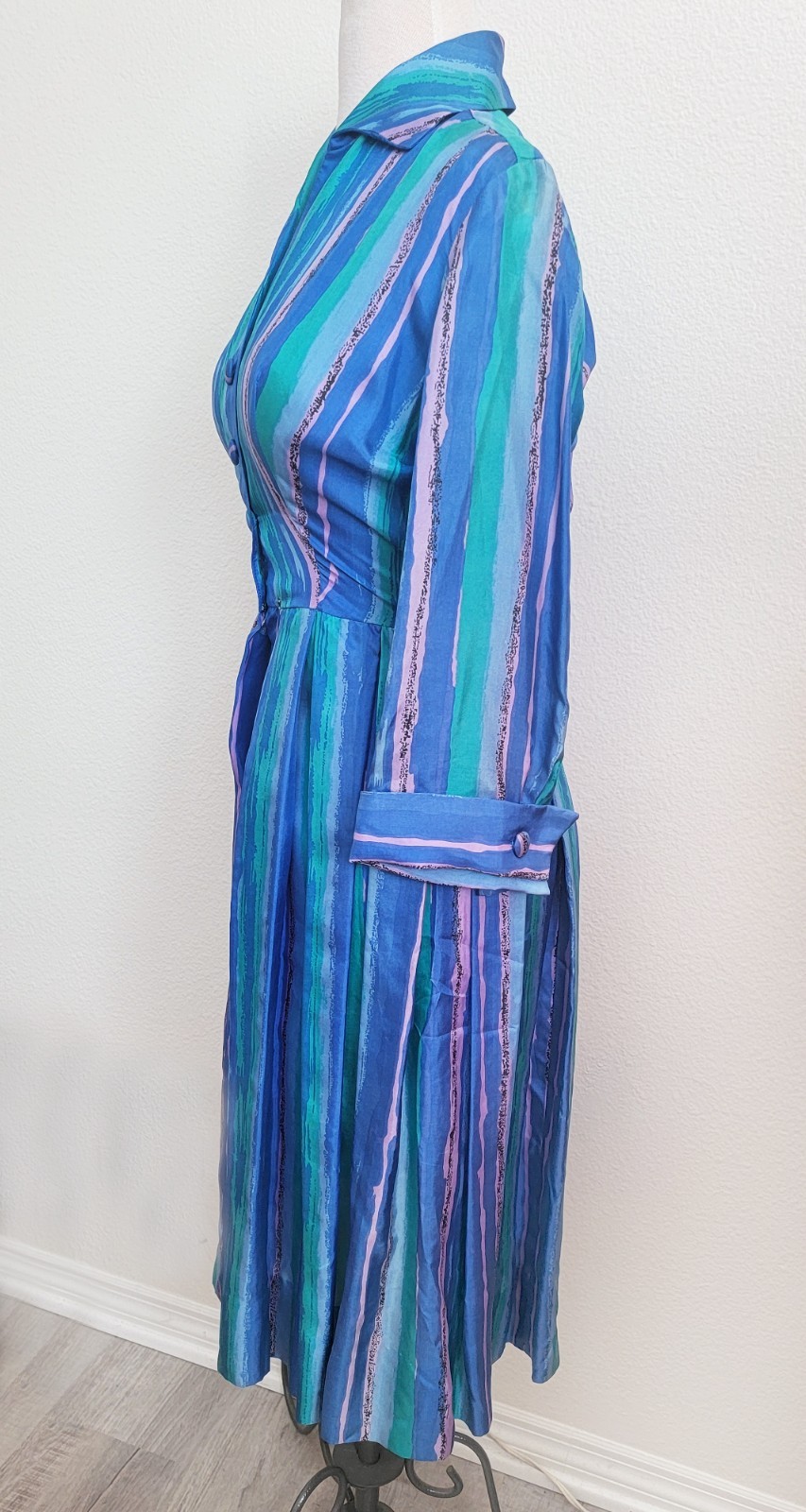 Unworn 1950s Vintage Julie Miller SILK Shirtwaist DRESS Vivid BLUES XS-S