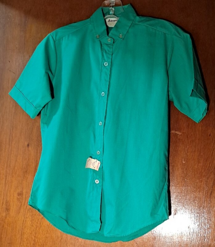 Vtg. 60s-70s Alexander&rsquo;s Green Polycotton Short Sleeve Blouse sz S NewWithTags