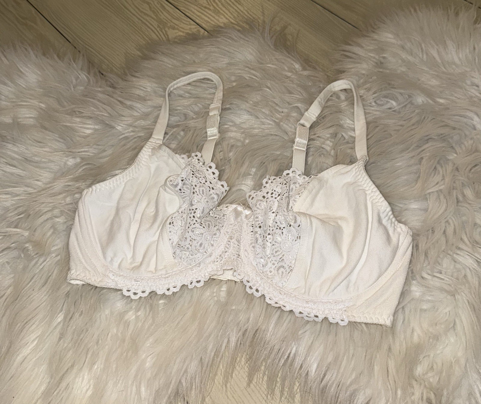 Vintage Vtg Vanity Fair 75-077 Cotton Lace Underwire Bra Womens 36D White