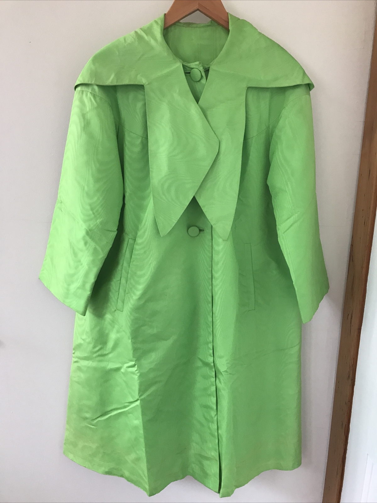 Vintage Lawrence of London 50s Faille Hooded Neon Lime Green Raincoat Coat L 46&Prime;