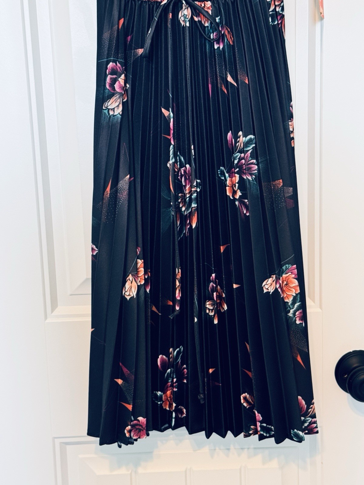 NWT Vintage 70s Black Cap Sleeve Ruffle Trim Floral Secretary Midi Dress S 8P