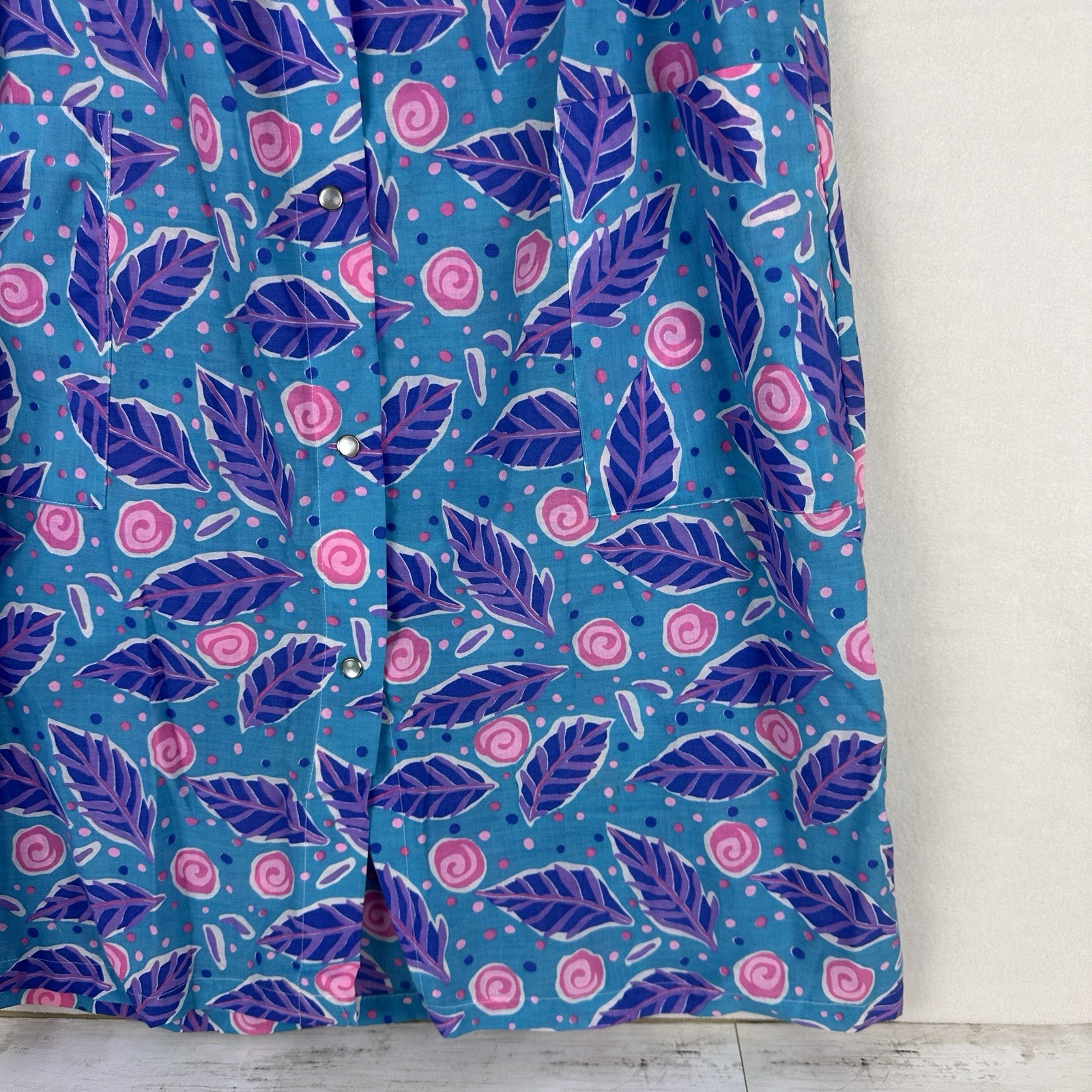 Vintage Court Street Floral House Dress Robe Snap Front Size M Pockets Bohemian