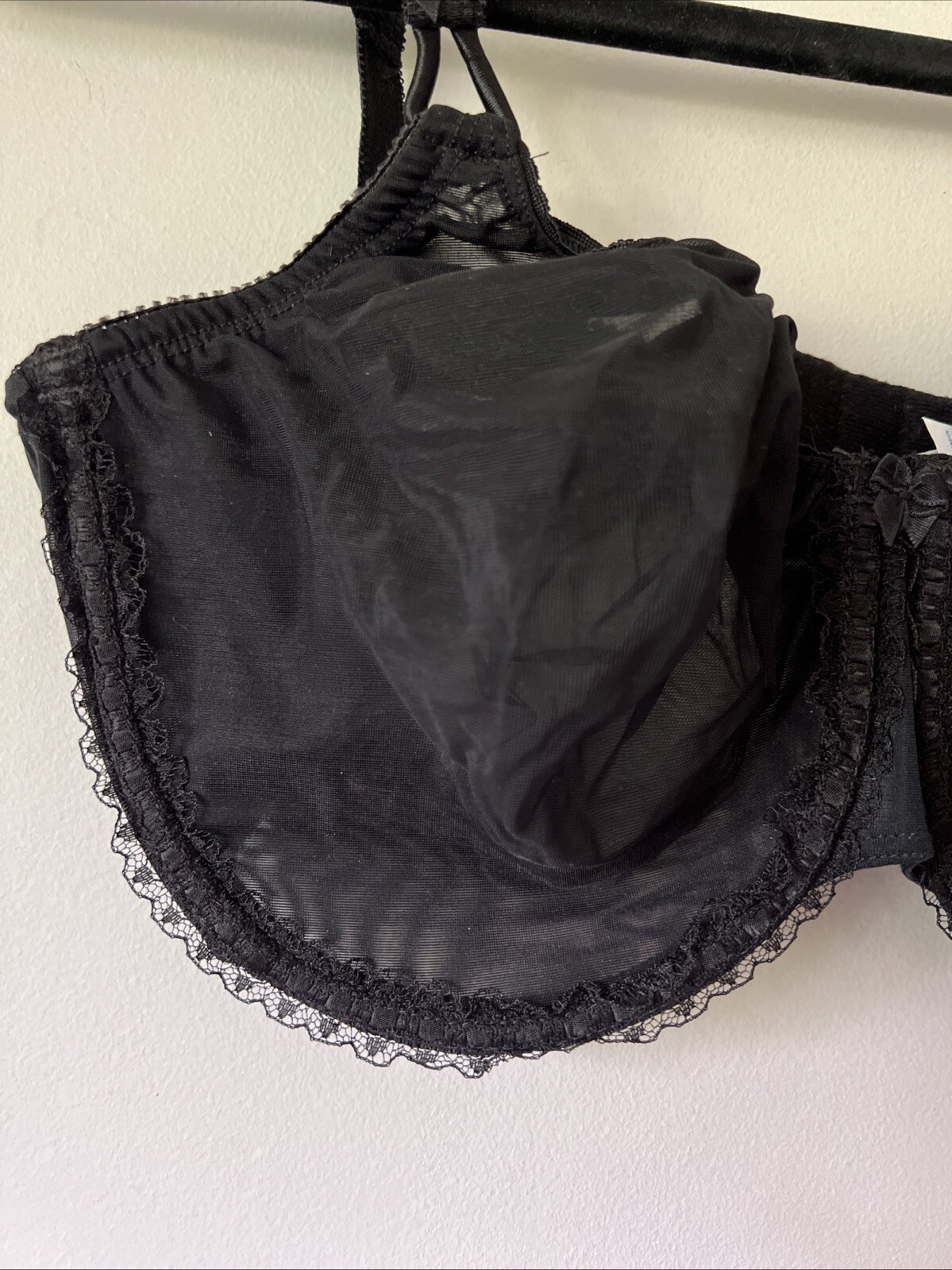Vintage Marilyn Monroe Warner’s 90s Black Sheer Mesh & Lace Bra Underwire 36DD