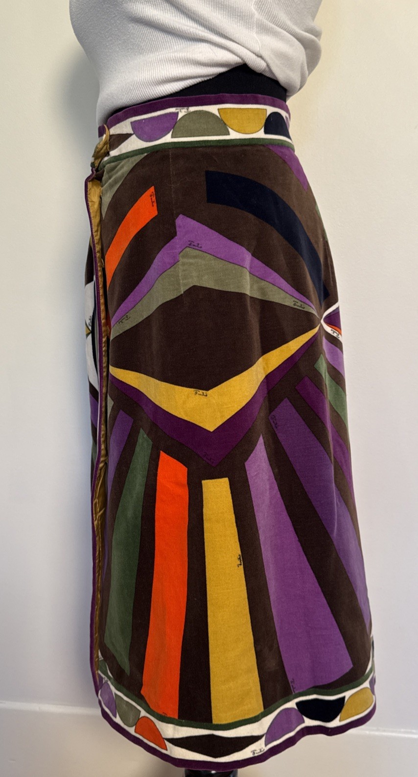 Vintage 1960’s Emilio Pucci For Saks Fifth Avenue Velvet A-Line Skirt XS Mod