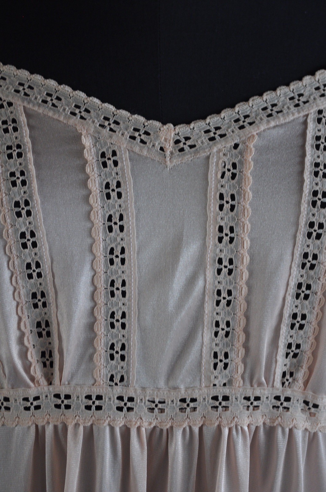 Vintage Gossard Artemis Long Sleepware Peach Read for Measurements