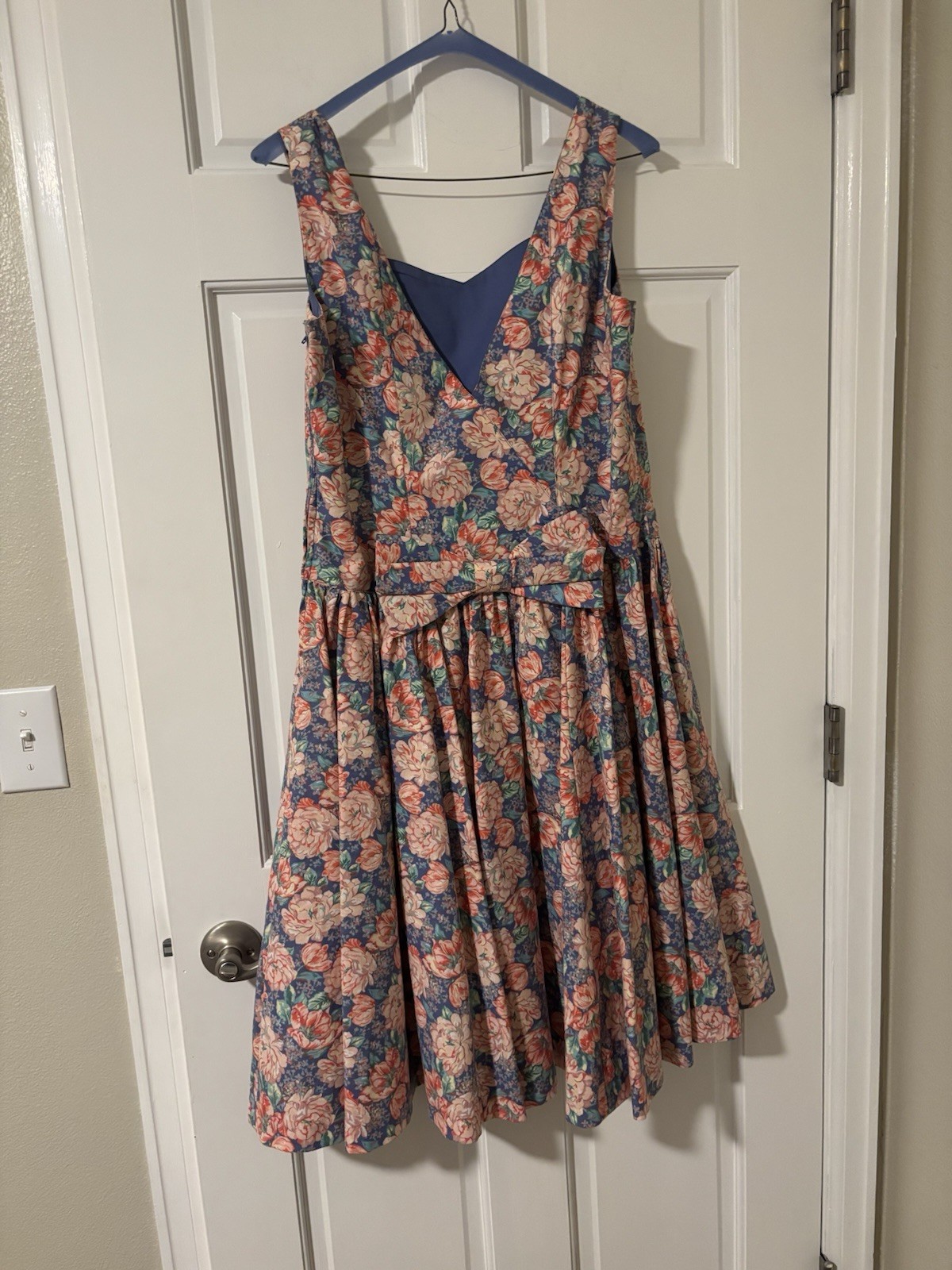 Laura Ashley Floral Sleeveless Cotton Tea Sun Dress Cottage Vintage Size 12 Bow