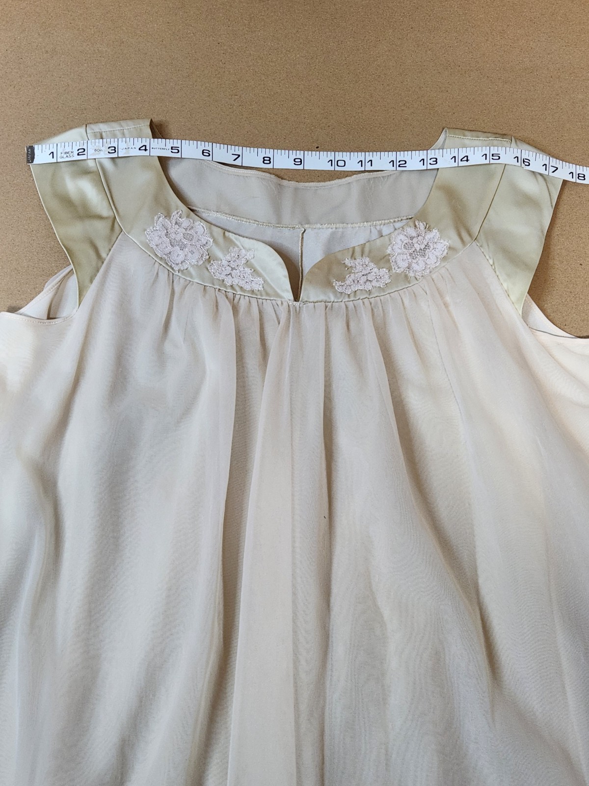 VTG Chiffon Negligee Or Gown Fully Lined Beige W/ Lace No Tag Fits Like XL