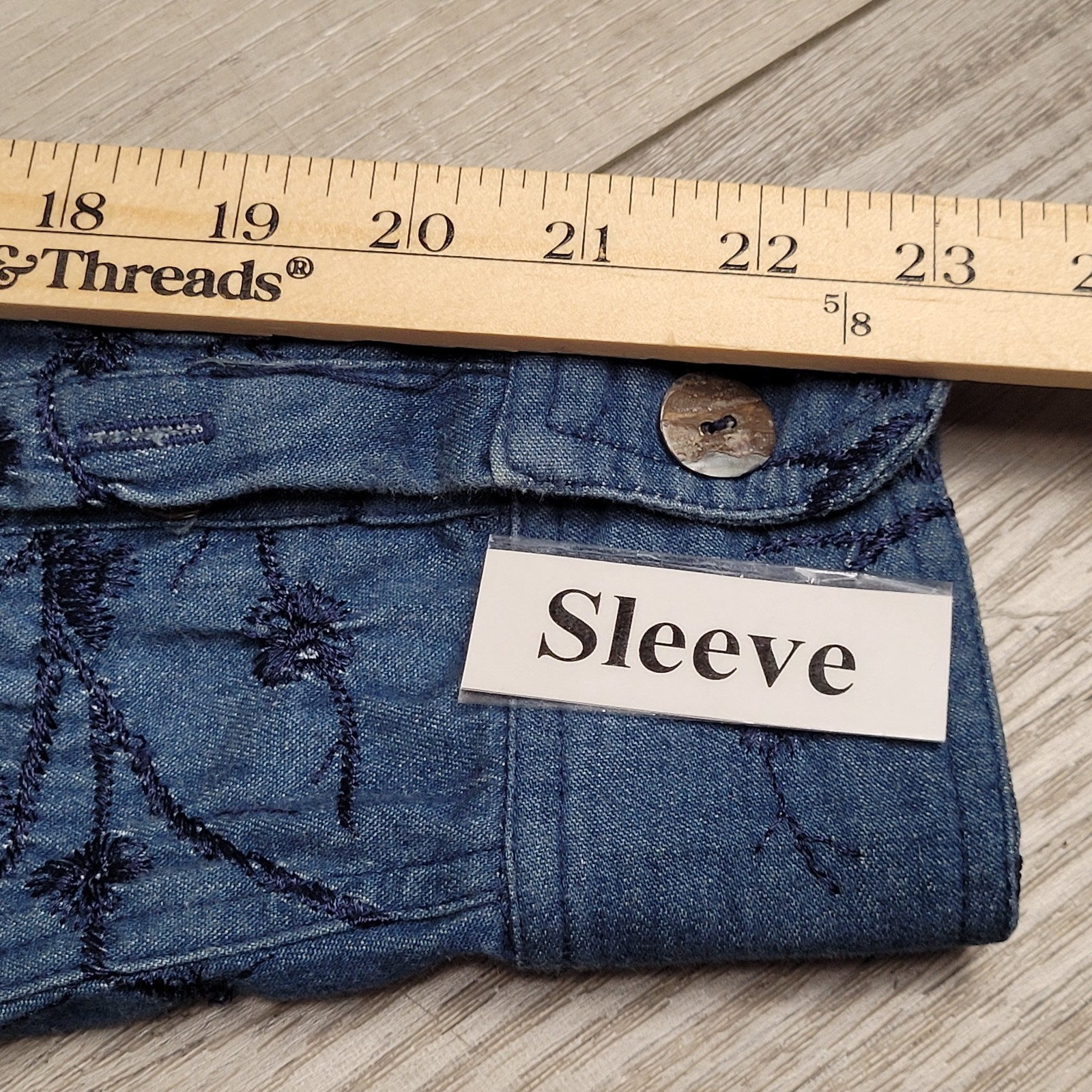 Vintage Gene Ewin BIS Shirt Womens M Wrinkled Rich Denim Embroidered 90&rsquo;s USA