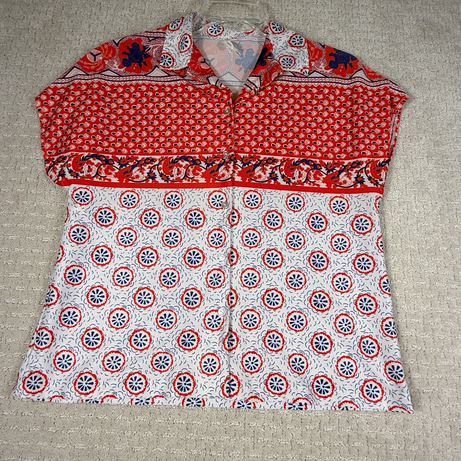 Vintage 70’s Blouse Womens Size M/L Retro Point Collar Boxy Sleeveless Whimsical