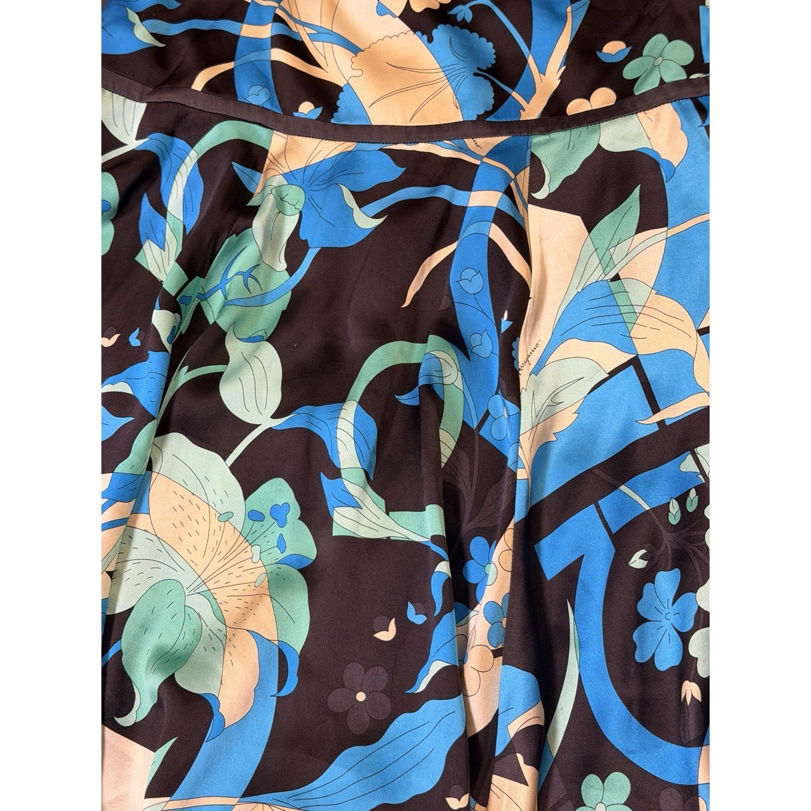 Vintage Salvatore Ferragamo Silk Midi Skirt Authenticated Blue Italy 12 Y2K