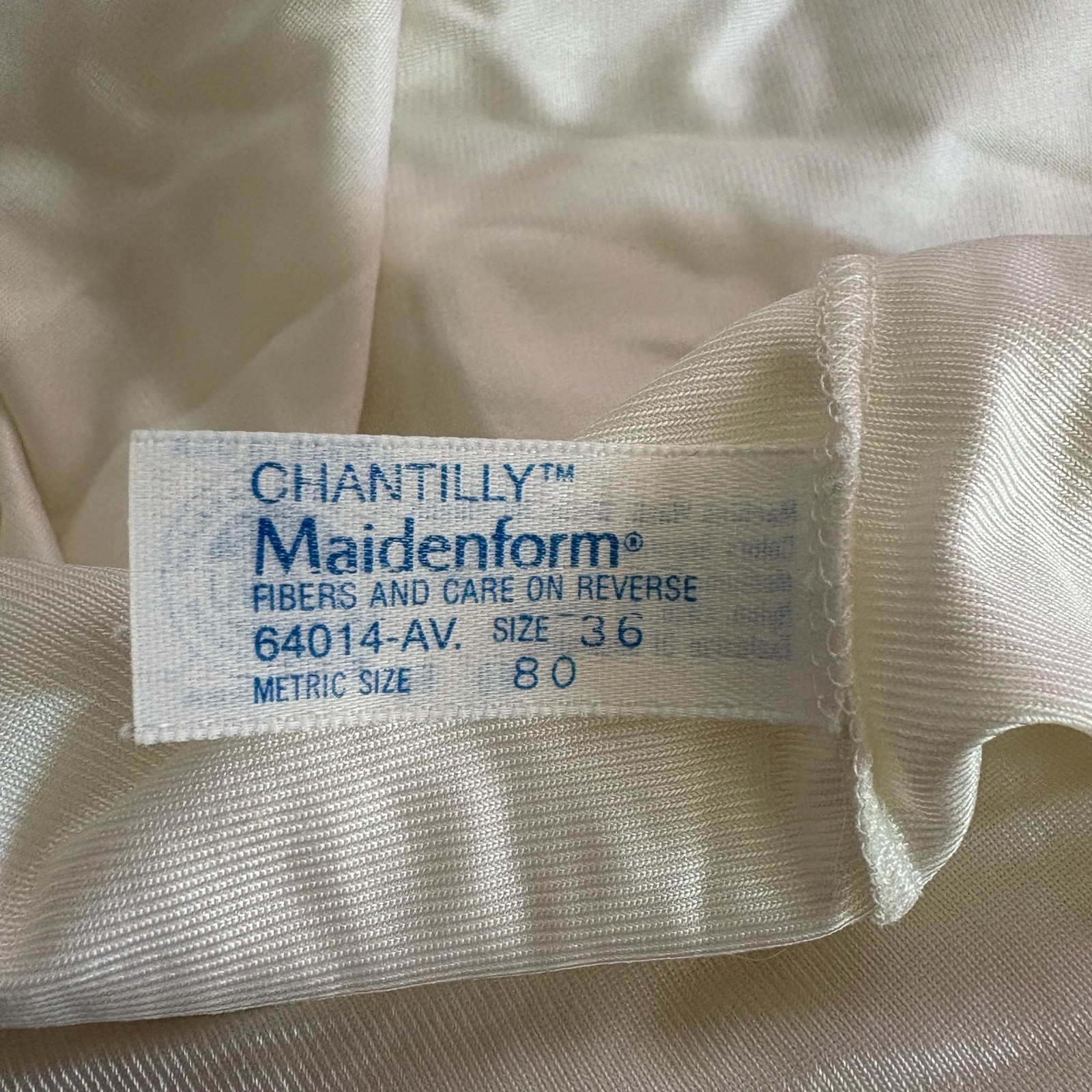 Maidenform White Nylon Full Slip Size 36 Vintage Lace Details