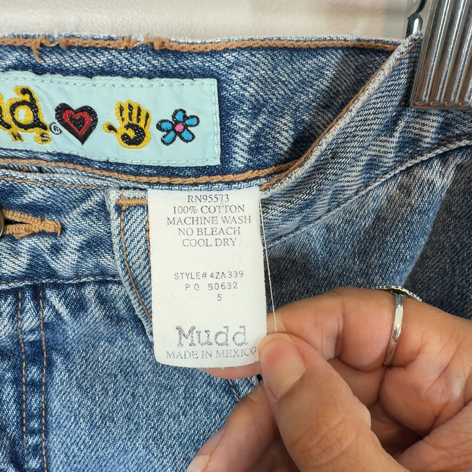 Vintage Mudd Denim Shorts Light Wash Embroidered Hand Logo 100% Cotton Y2K SZ 5