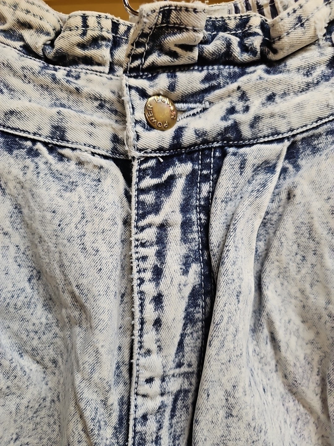 POWER – Acid Washed Tapered Paprr Bag High Waist Jeans, Womens 13/14 FUN & FUNKY