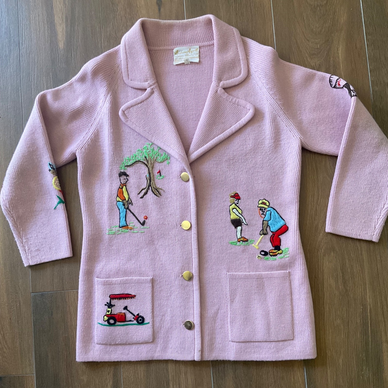 WOMEN’S VINTAGE ANDRENE ARGENTI GOLF CARDIGAN SWEATER-VINTAGE PINK SZ. MEDIUM