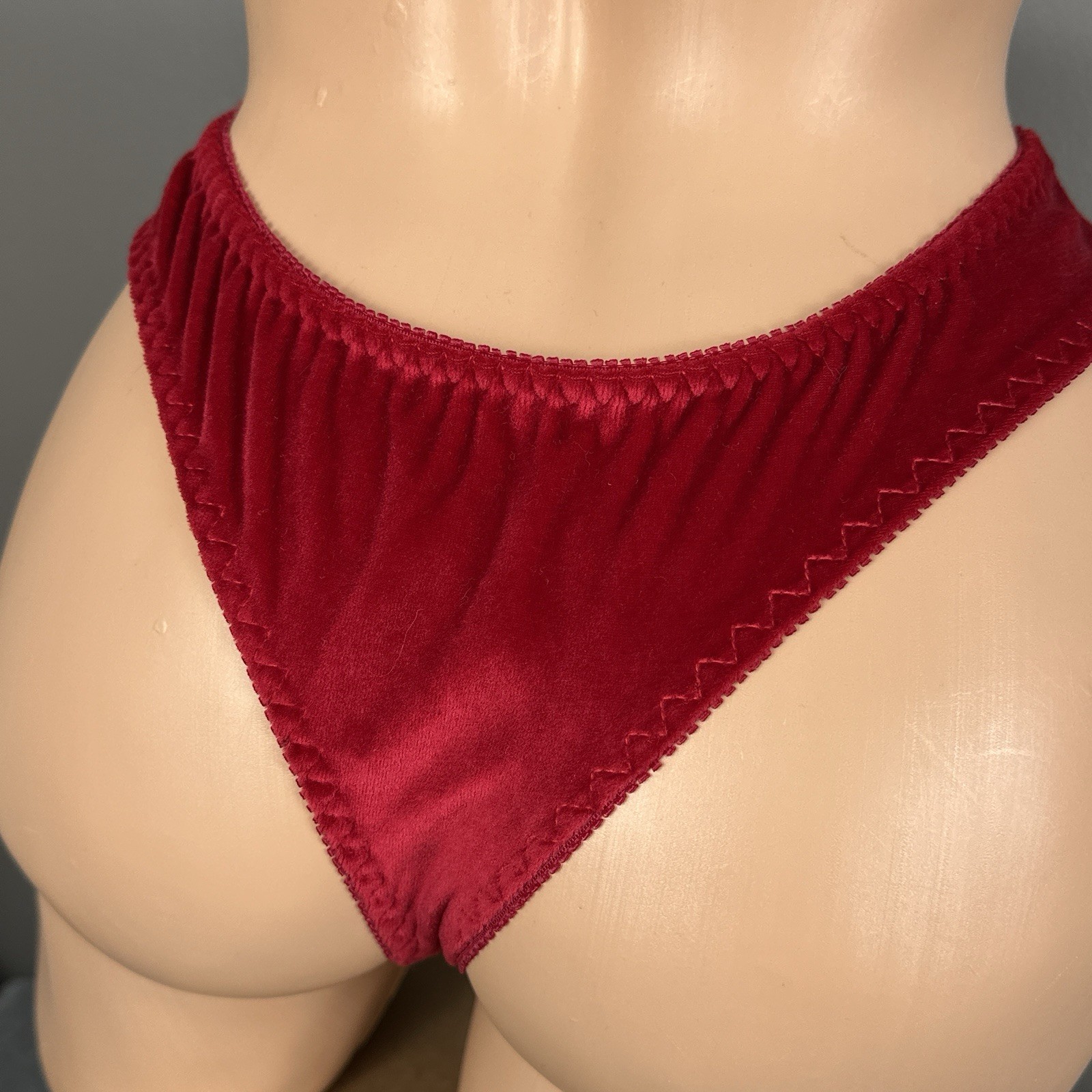 Vintage Red Velvet Thong Panties Size 7 Large NOS Hong Kong High Cut Lingerie