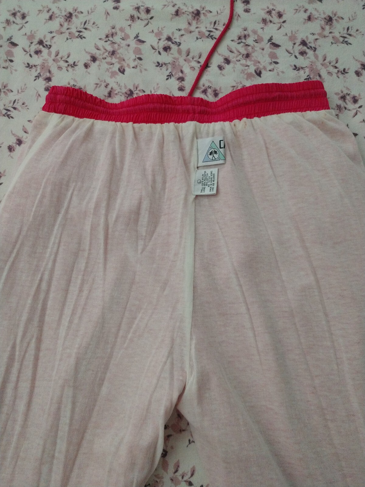 Vintage Casual Isle Nylon Lined Windbreaker Jacket and Pants Size L Suit REDUCED