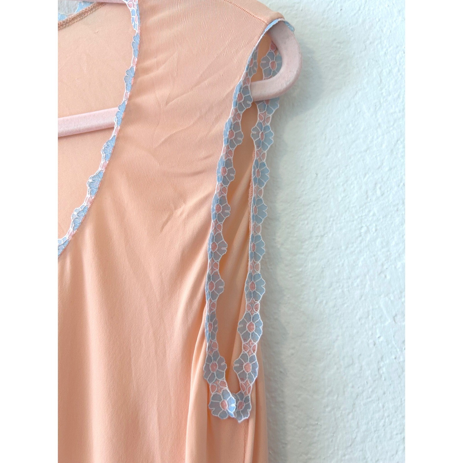 Vintage Peach Sleeveless Maxi Nightgown Slip Dress Blue Floral Lace Trim OS