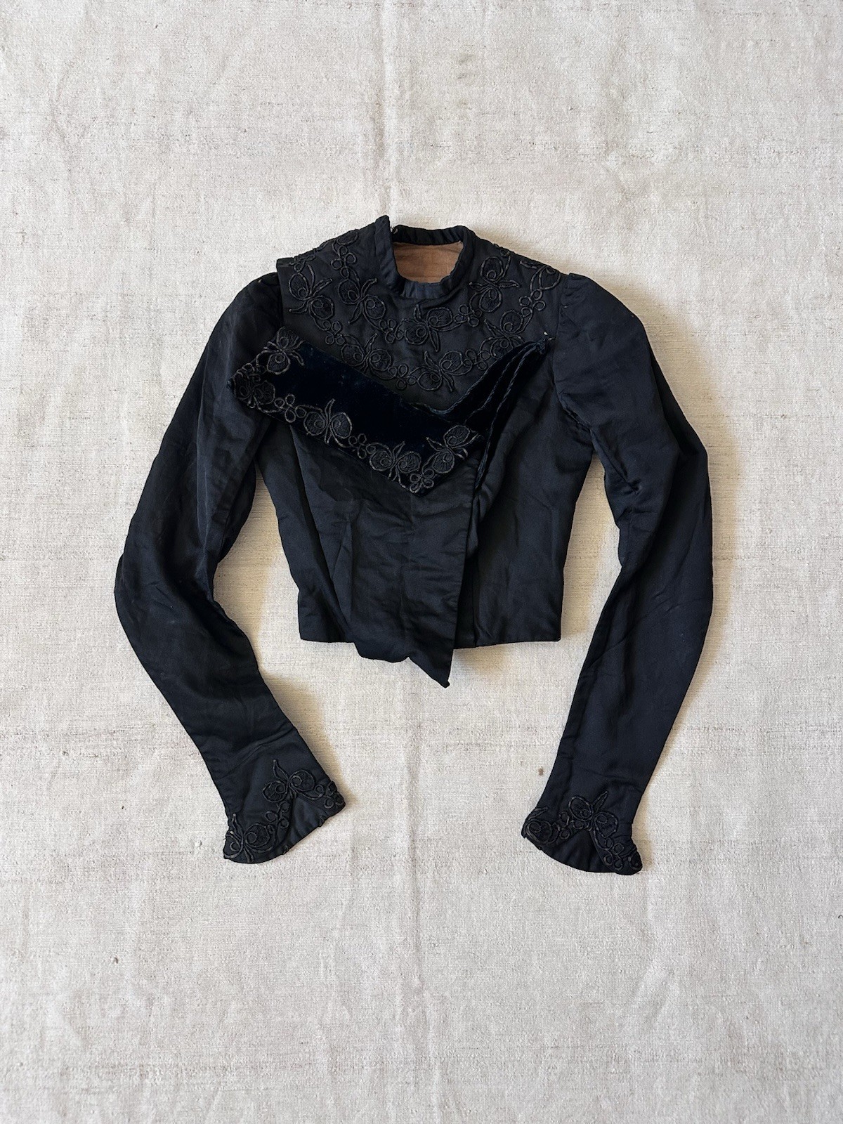 Victorian Antique 1880s 1890s Silk Velvet Jacket Women’s XXS