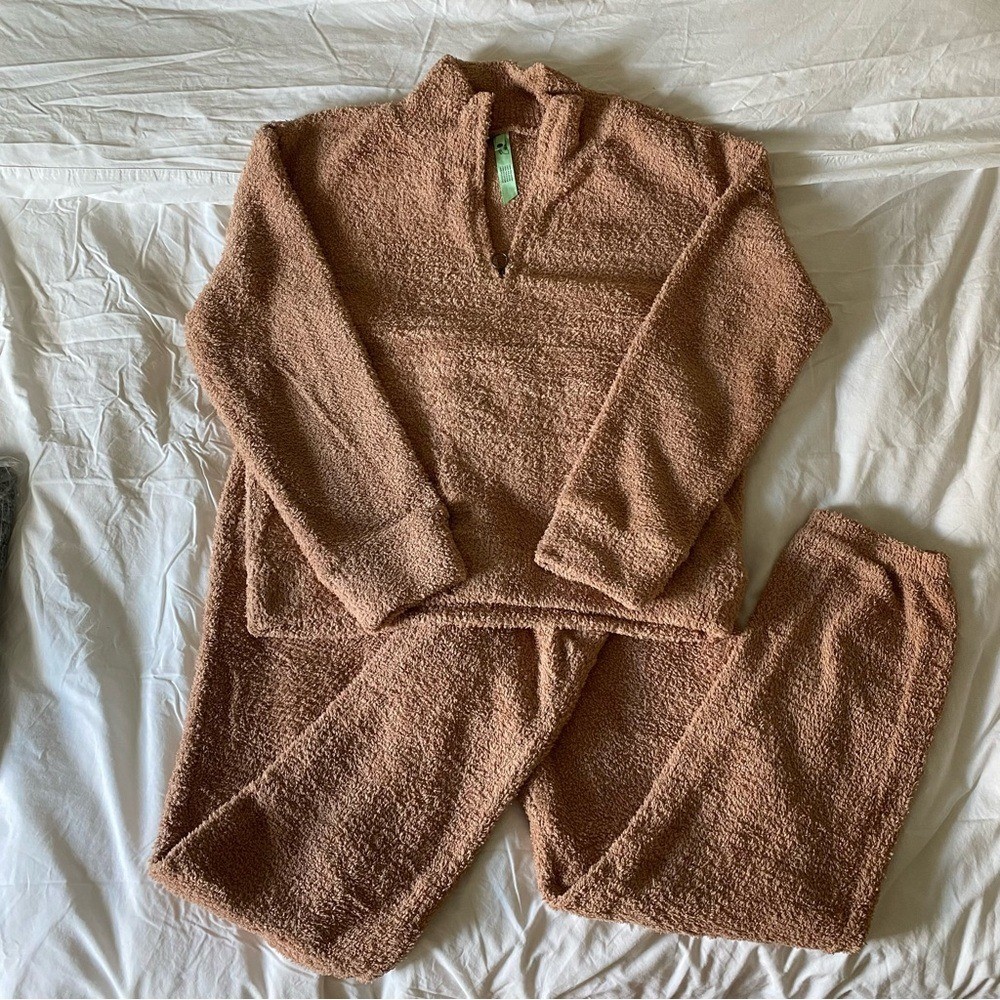 Honeydew Intimates Set Comfort Queen Half Zip Pullover & Joggers Size S in Sepia