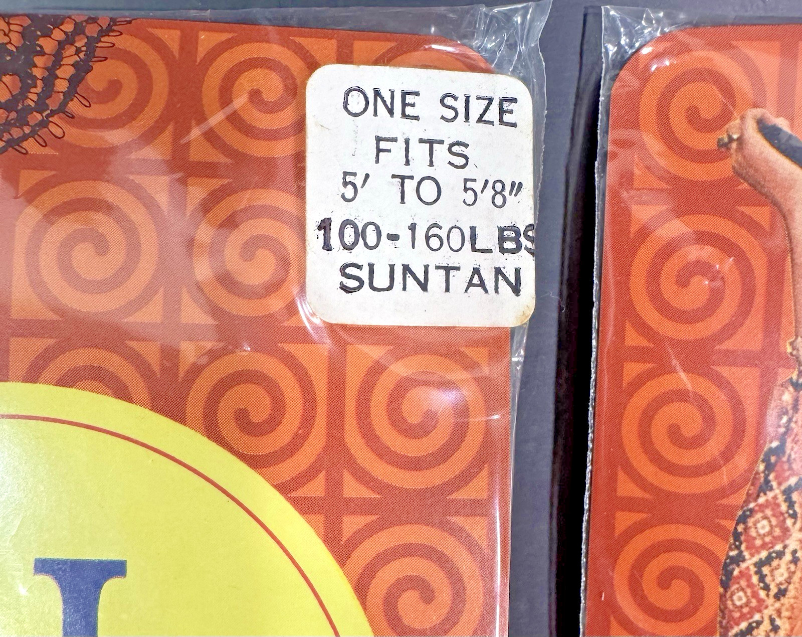 Vintage 1971 Lola Panty Hose Suntan Lot 2 NOS Mod Retro Hosiery 5&prime;-5&rsquo;8 100-160lb