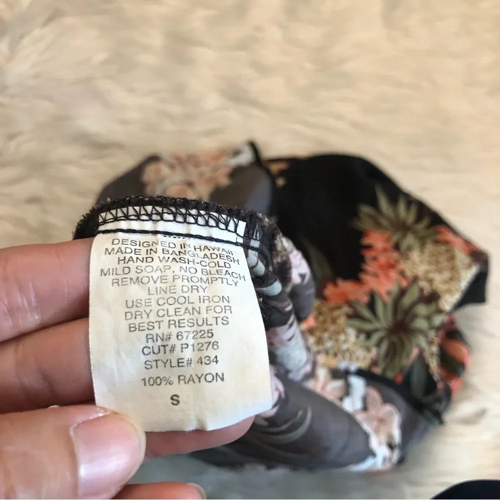 Vintage Hilo Hattie Hawaiian Pineapple Hibiscus Print Sleeveless Black Dress S