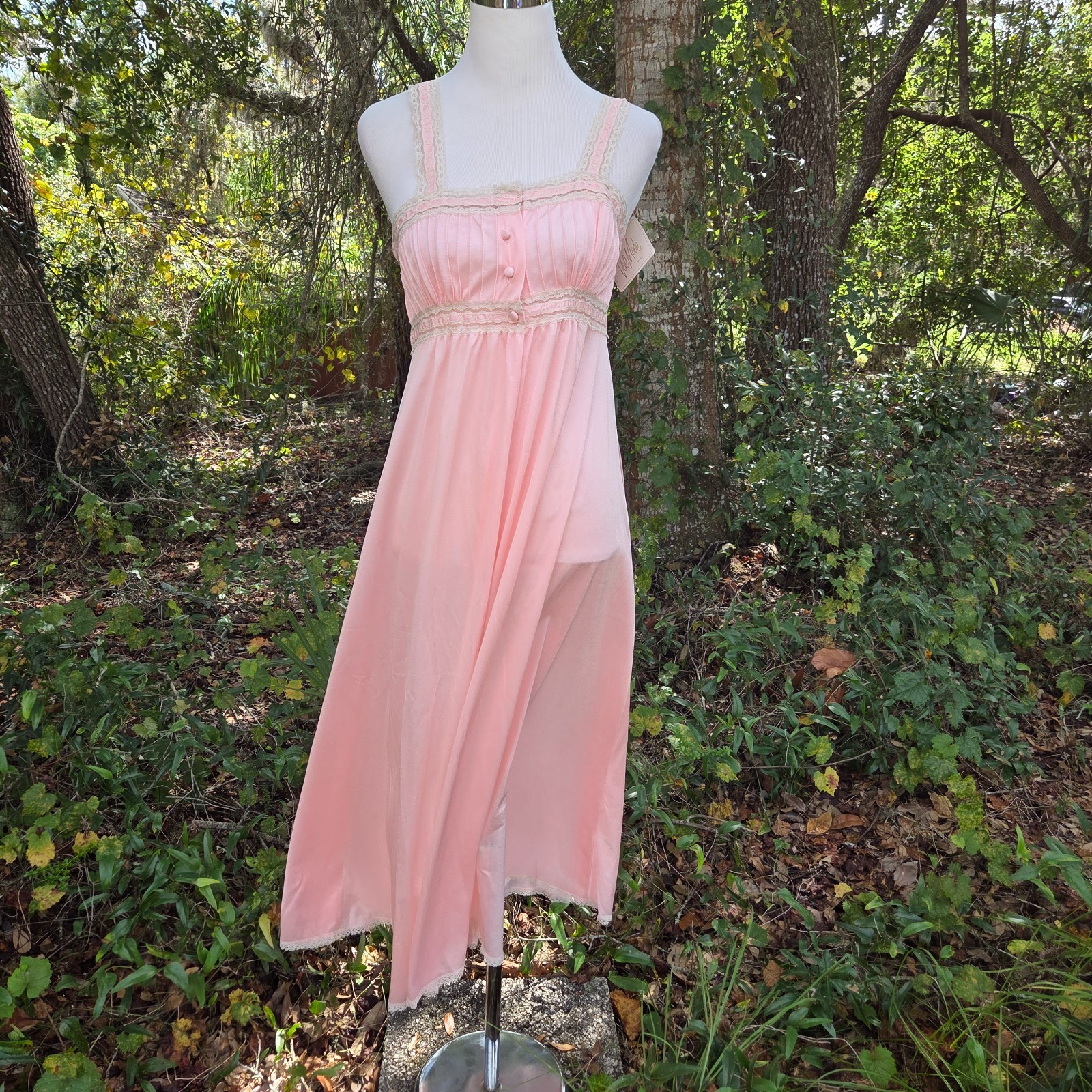 NEW Vintage Val Mode Lingerie Lace Maxi Night Dress Small Coquette Babydoll Pink
