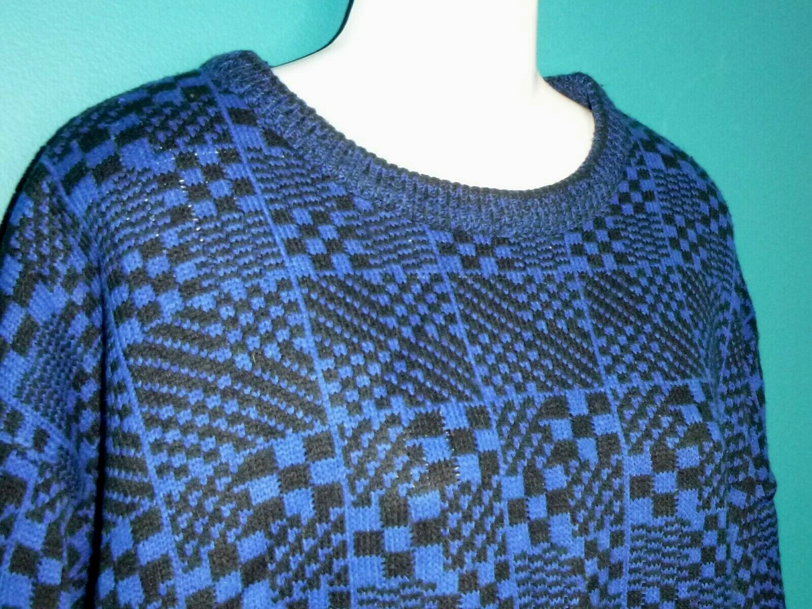 Vtg 80s Midnight Blues Oversized Acrylic Sweater Royal Blue & Black Check Sz M