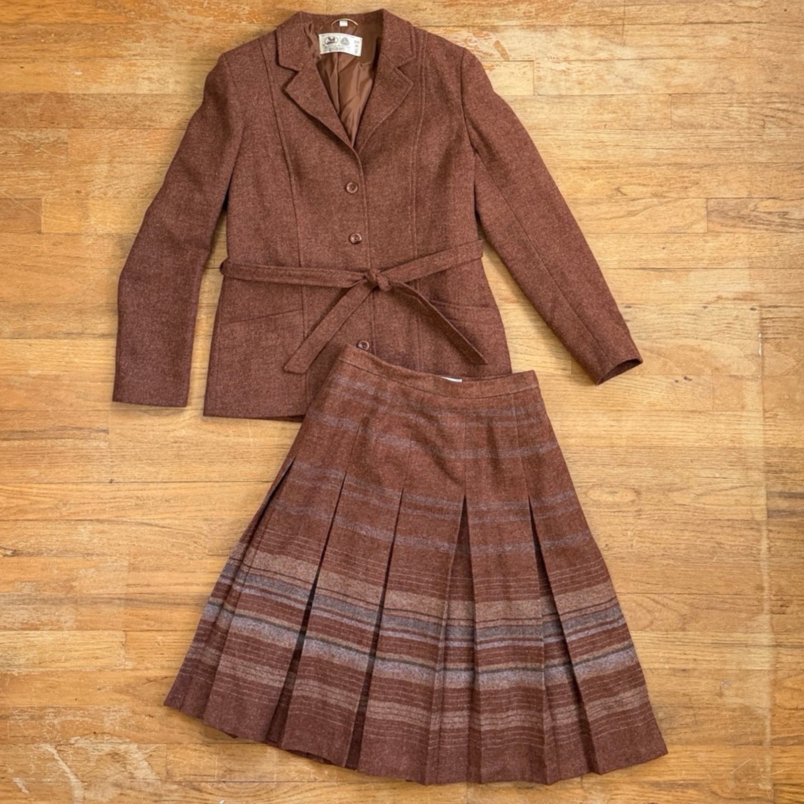 Vintage Brown Plaid Wool Suit Set Womens XS 70s Tartan Blazer Pleated Skirt