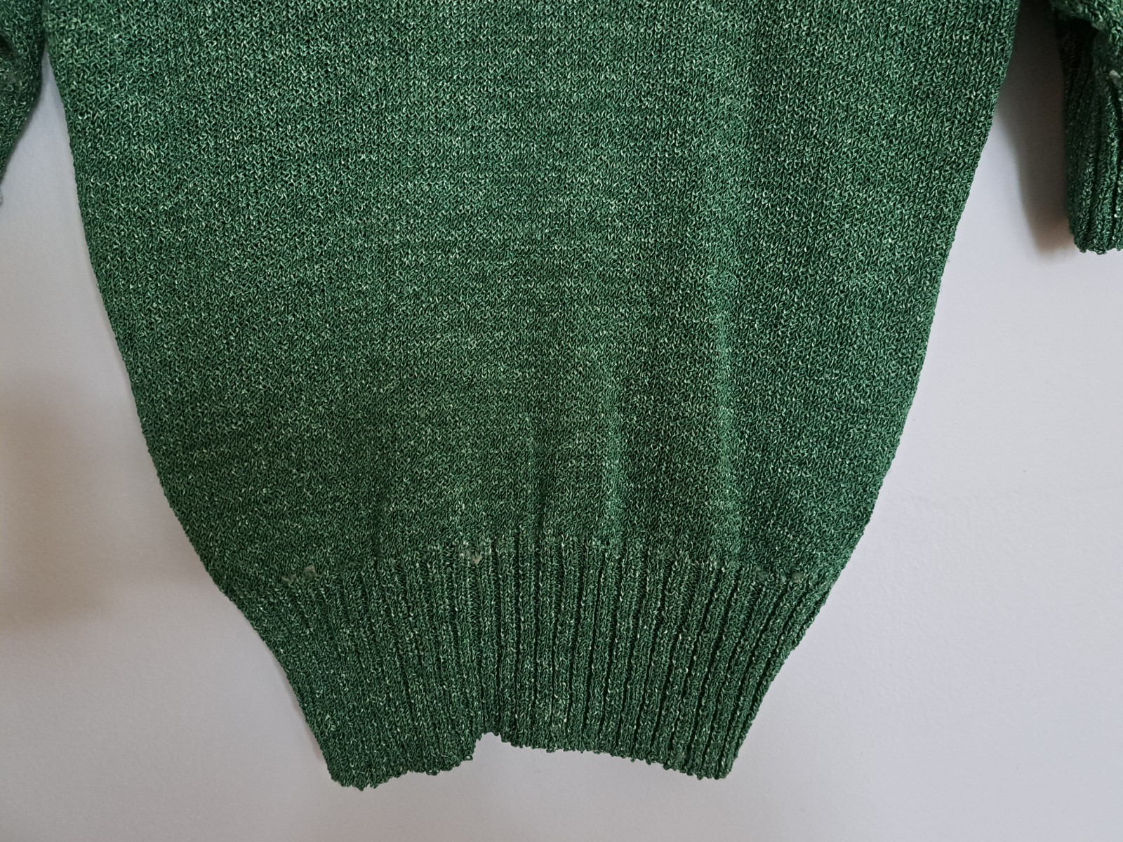 Vintage Womans Metalic Green Pullover Sweater * Lurex? Nice * small? See Pics