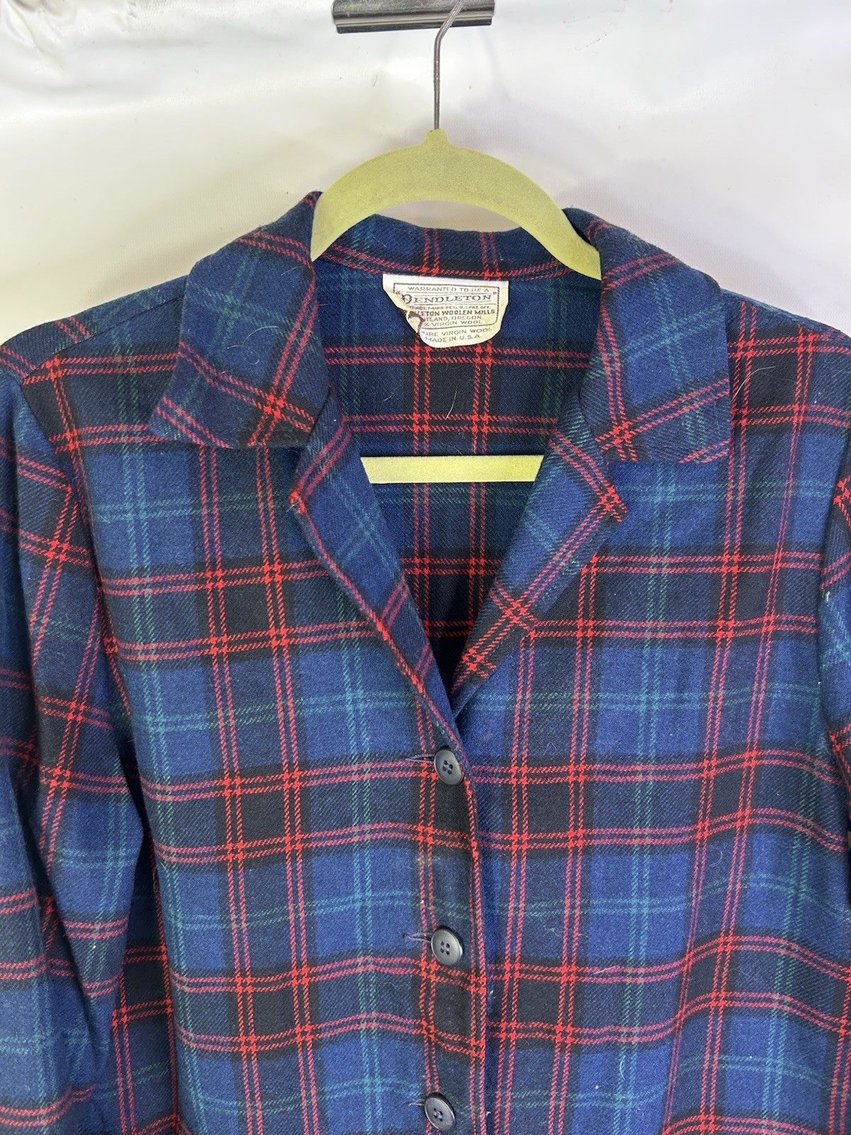 Vintage 80s Pendleton Button Shirt Womens Medium virgin Wool Rainbow Plaid USA