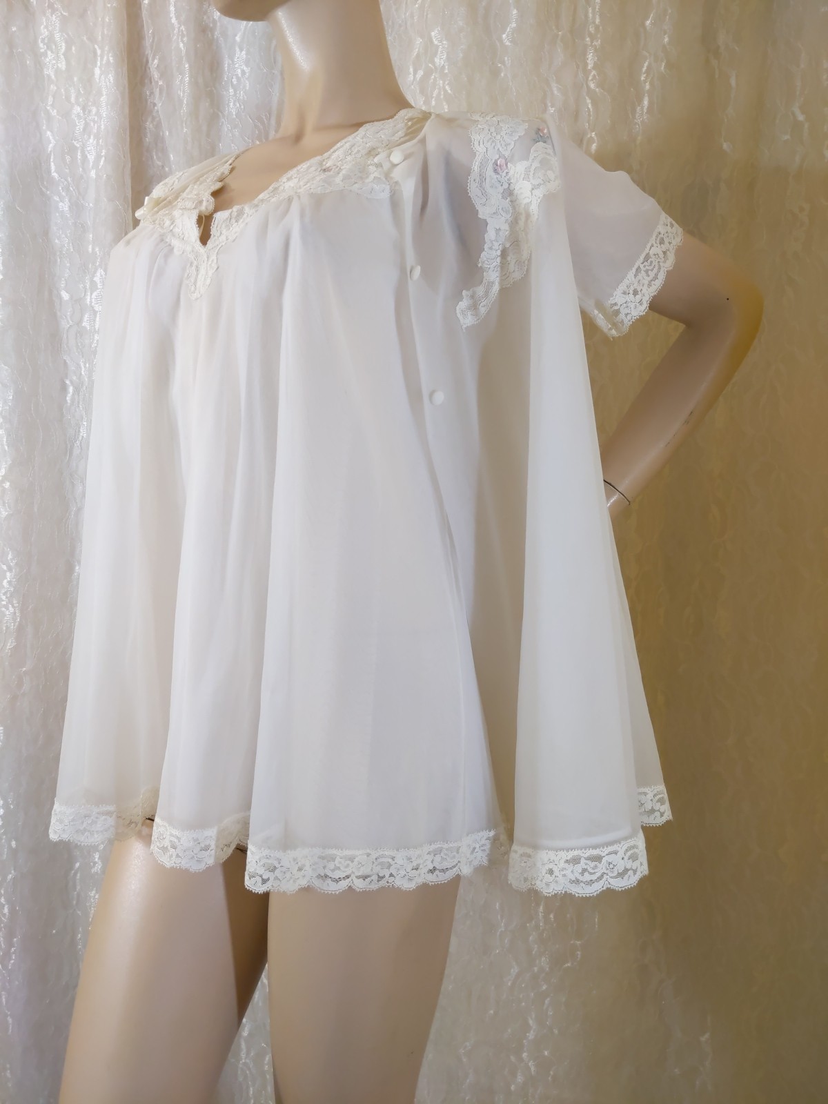 Vintage Shadowline Ivory Chiffon Lace Babydoll Nightgown Peignoir Robe Set PS