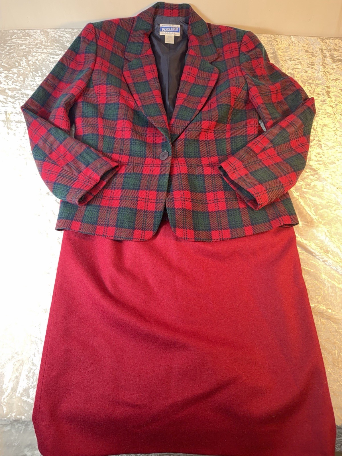 Vintage Pendleton Wool Plaid Skirt Suit Red Green Petite 8 USA Christmas