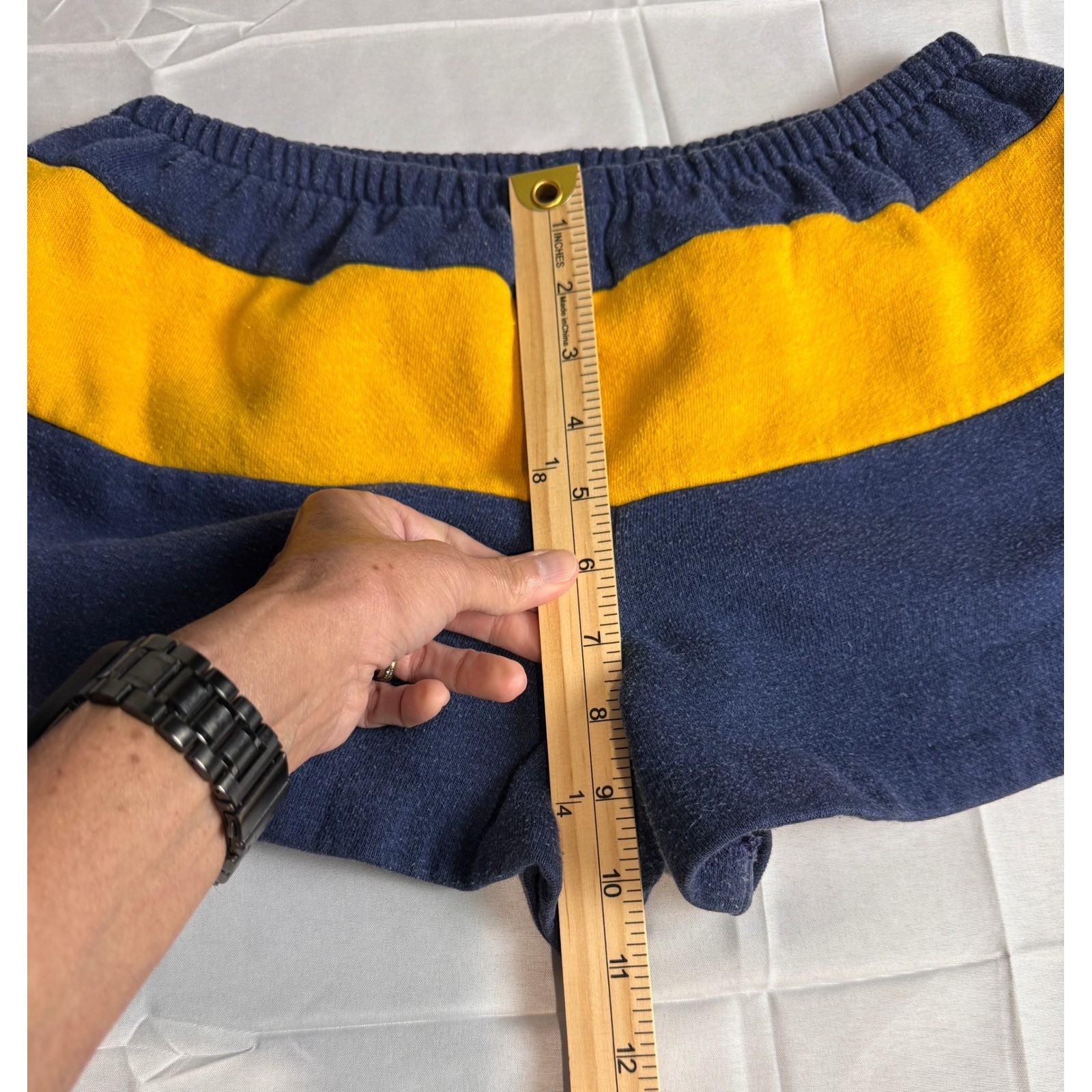 Vintage Nutmeg Mills Notre Dame Fighting Irish Fleece Shorts Navy Gold USA Made