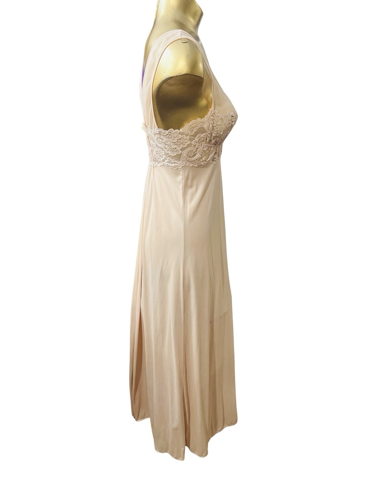 Exquisite Vintage Lydons Nude Nylon Lycra Lace Nightgown Slipdress – Medium 34