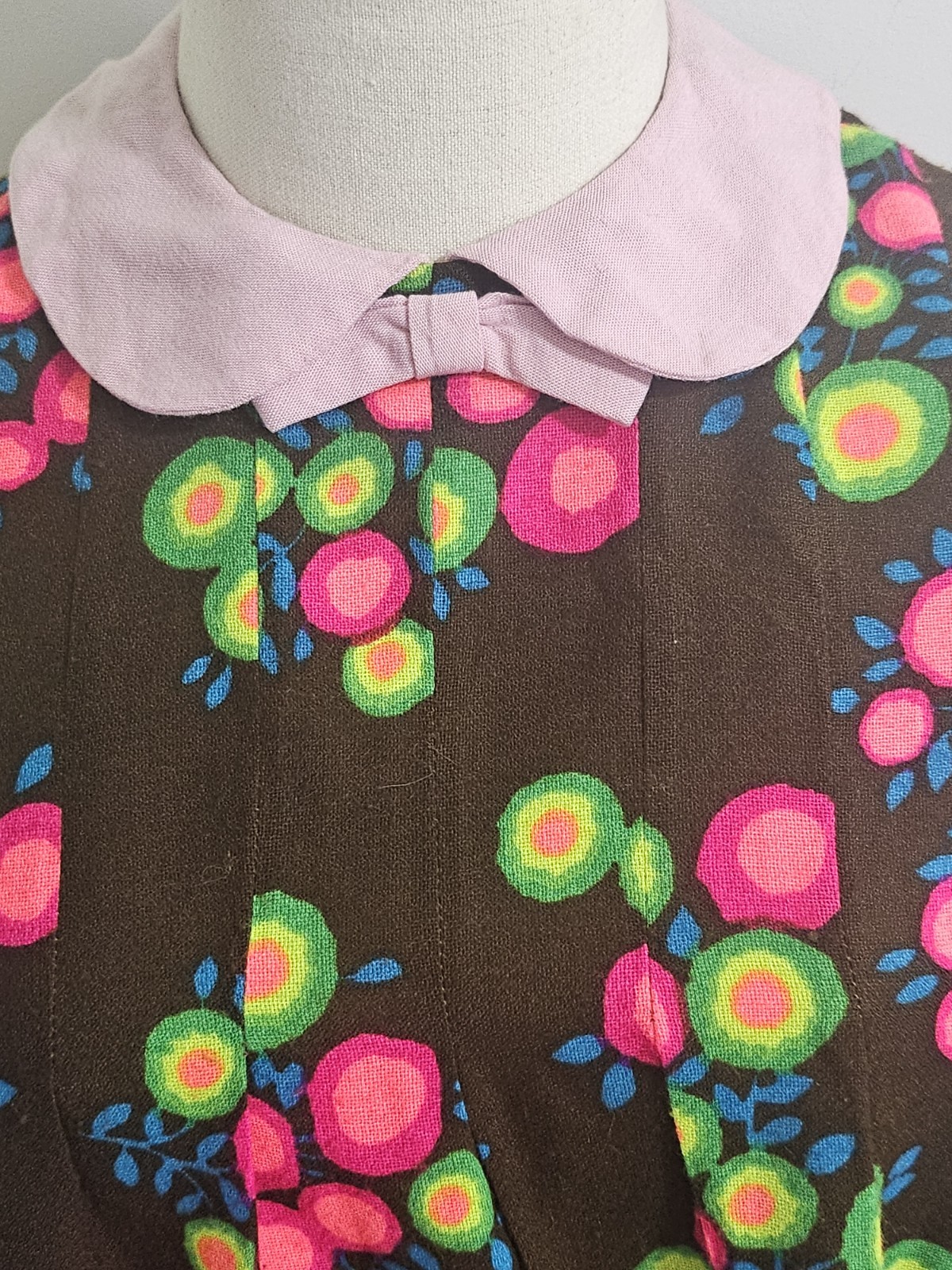 60s Mod Midi Dress Peter Pan Collar NEON POP ART 36&Prime; Med